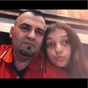 Meet your Posher, Diellza